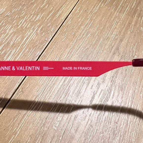 Red Fossette Anne & Valentin glasses - Picture 6 of 6